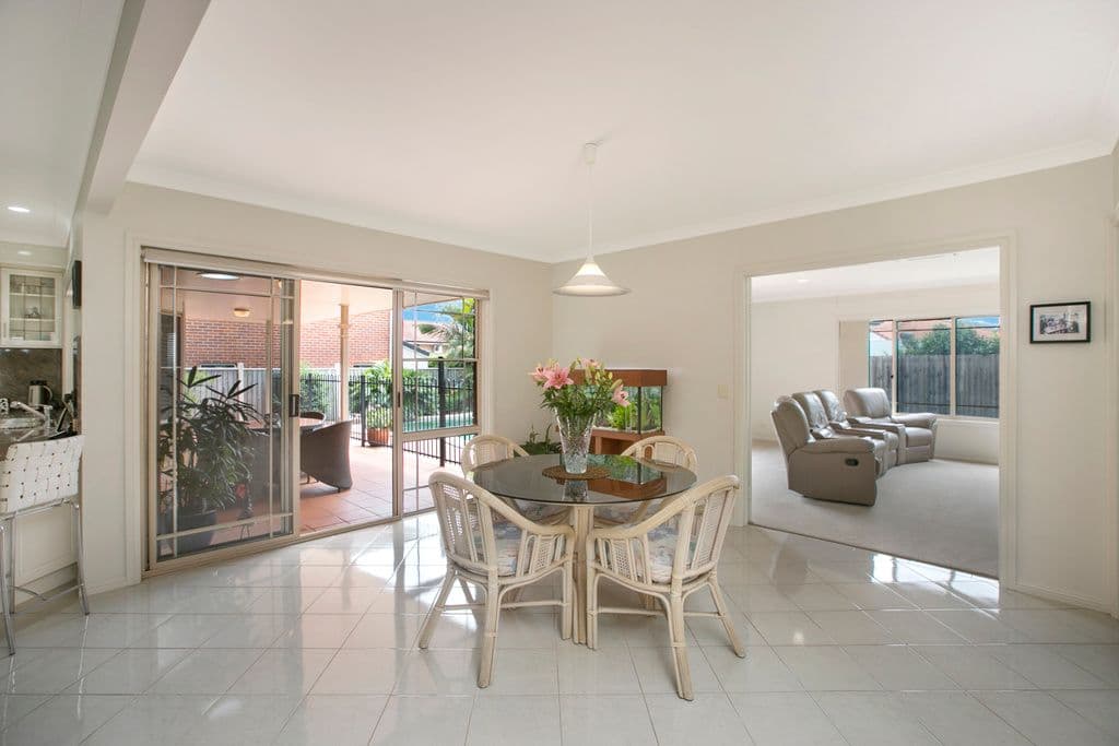 26 Holborn Crescent, Carindale QLD 4152, Carindale - Thumbnail 8