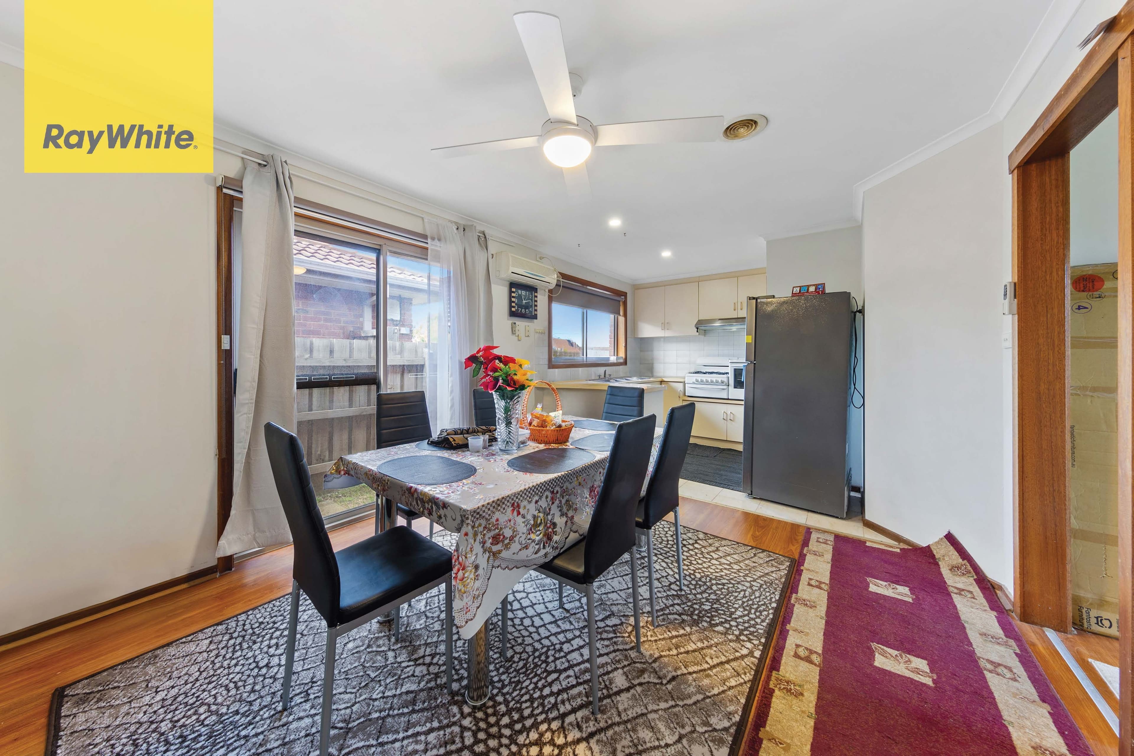 2 Manfred Avenue, St Albans VIC 3021, St Albans - Thumbnail 3