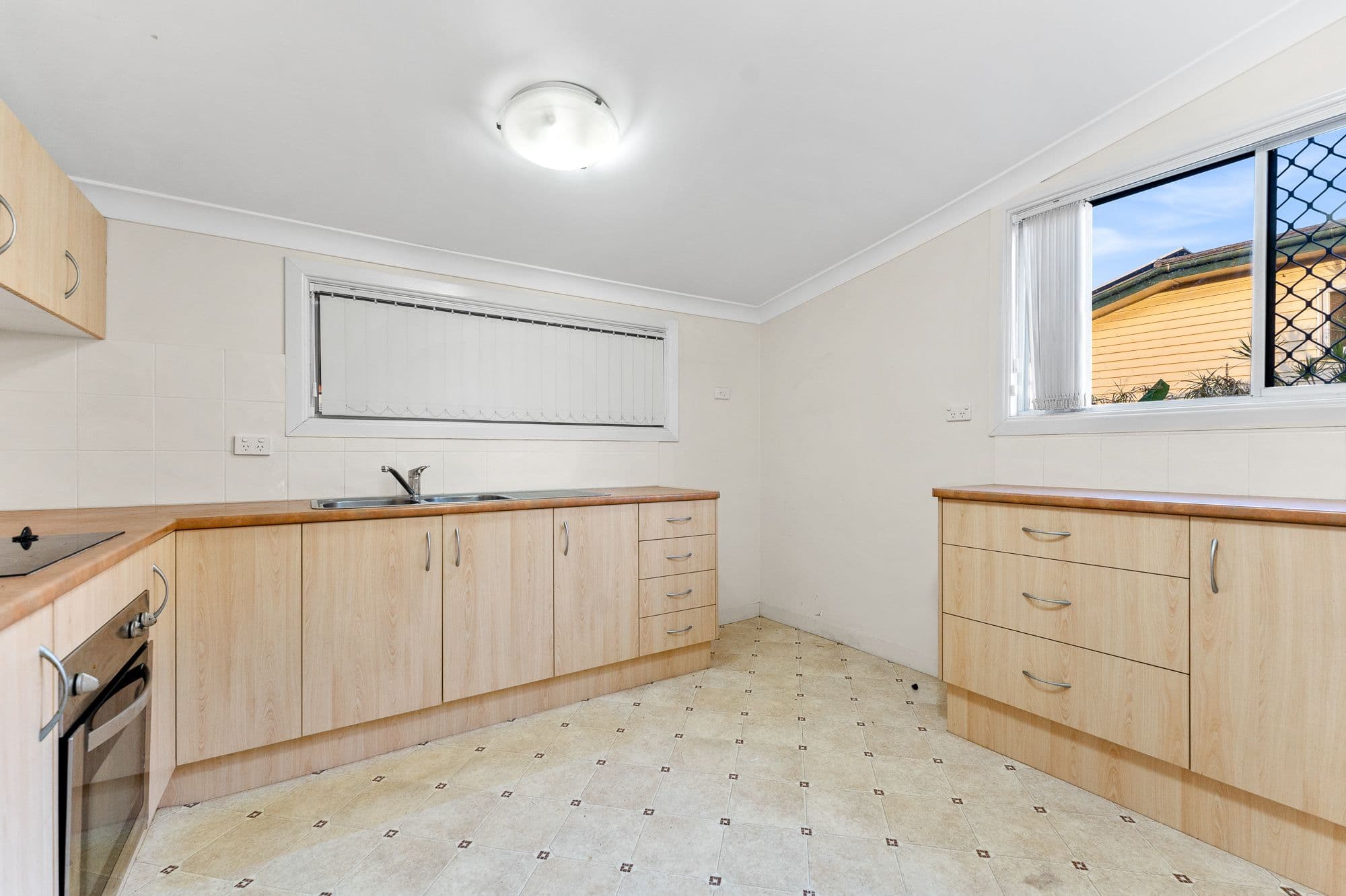 301 Lister Street, Sunnybank QLD 4109, Sunnybank - Thumbnail 7