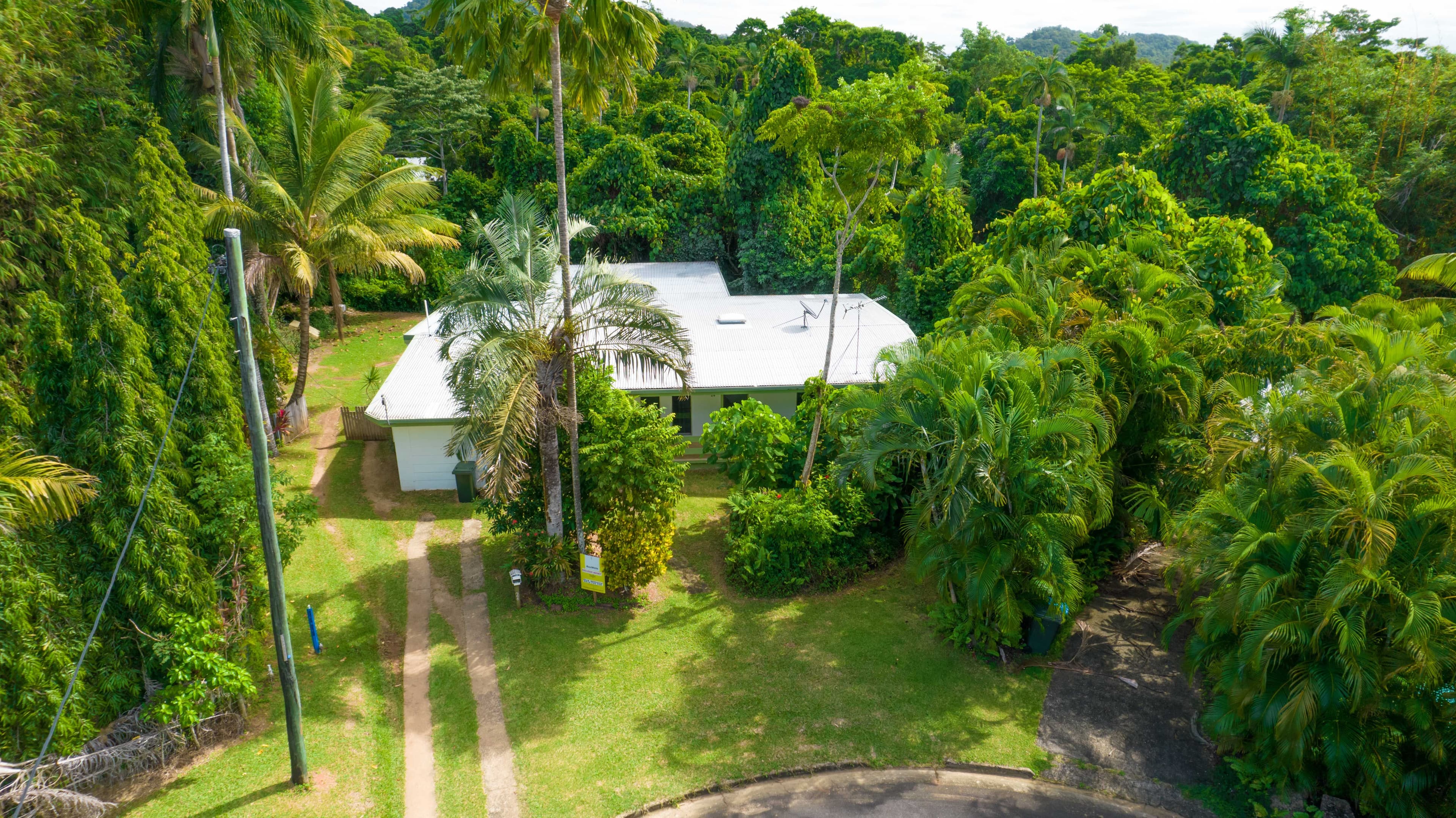 26 Webb Court, Bingil Bay QLD 4852, Bingil Bay - Thumbnail 2