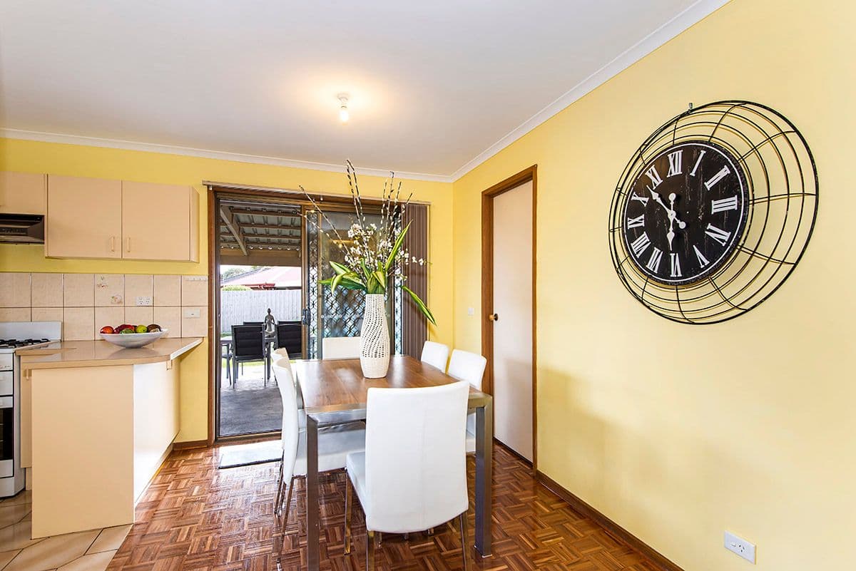 18 Lamina Avenue, Mill Park VIC 3082, Mill Park - Thumbnail 3