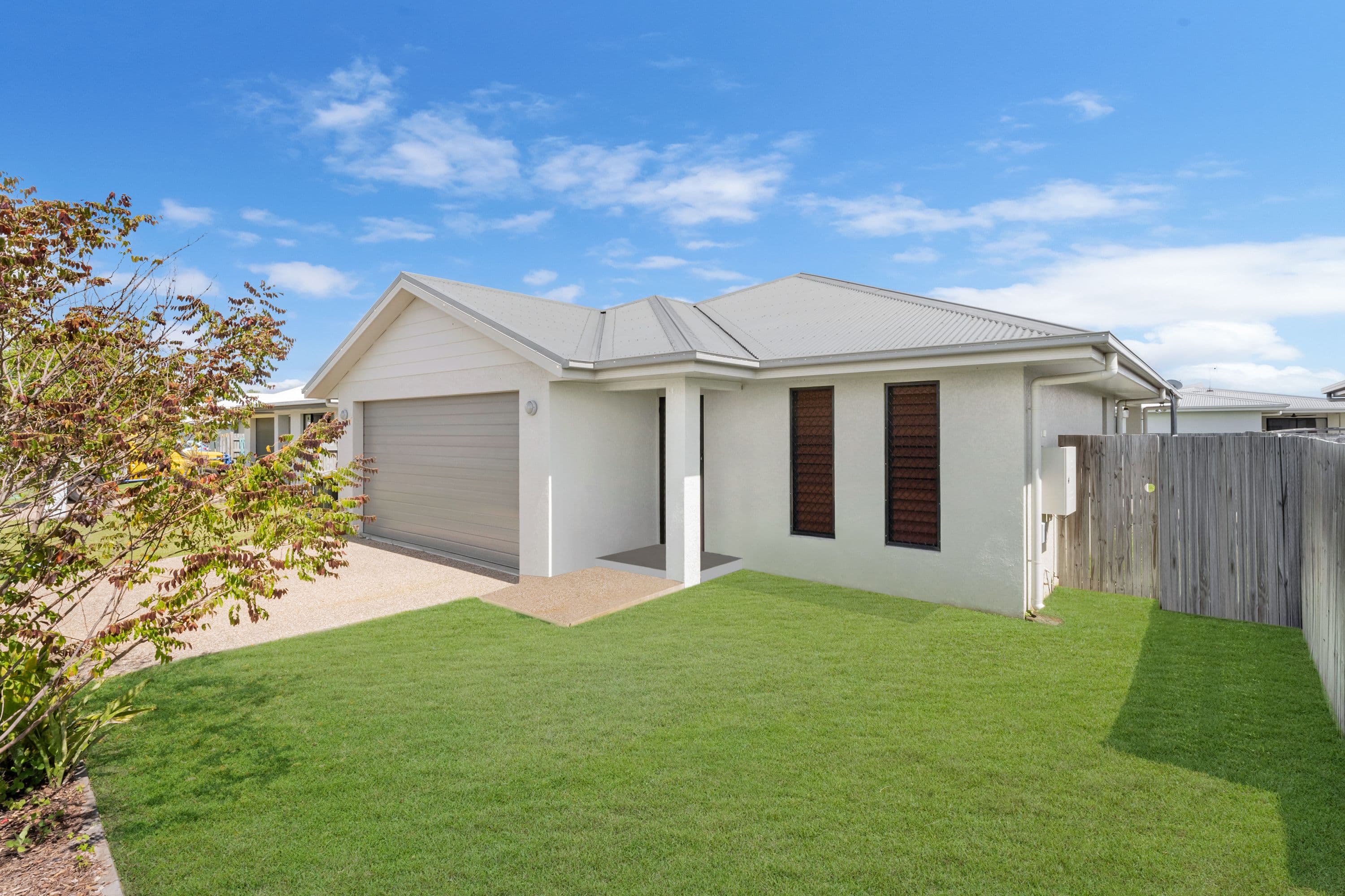 11 Catho Avenue, Mount Low QLD 4818, Mount Low - Image 1