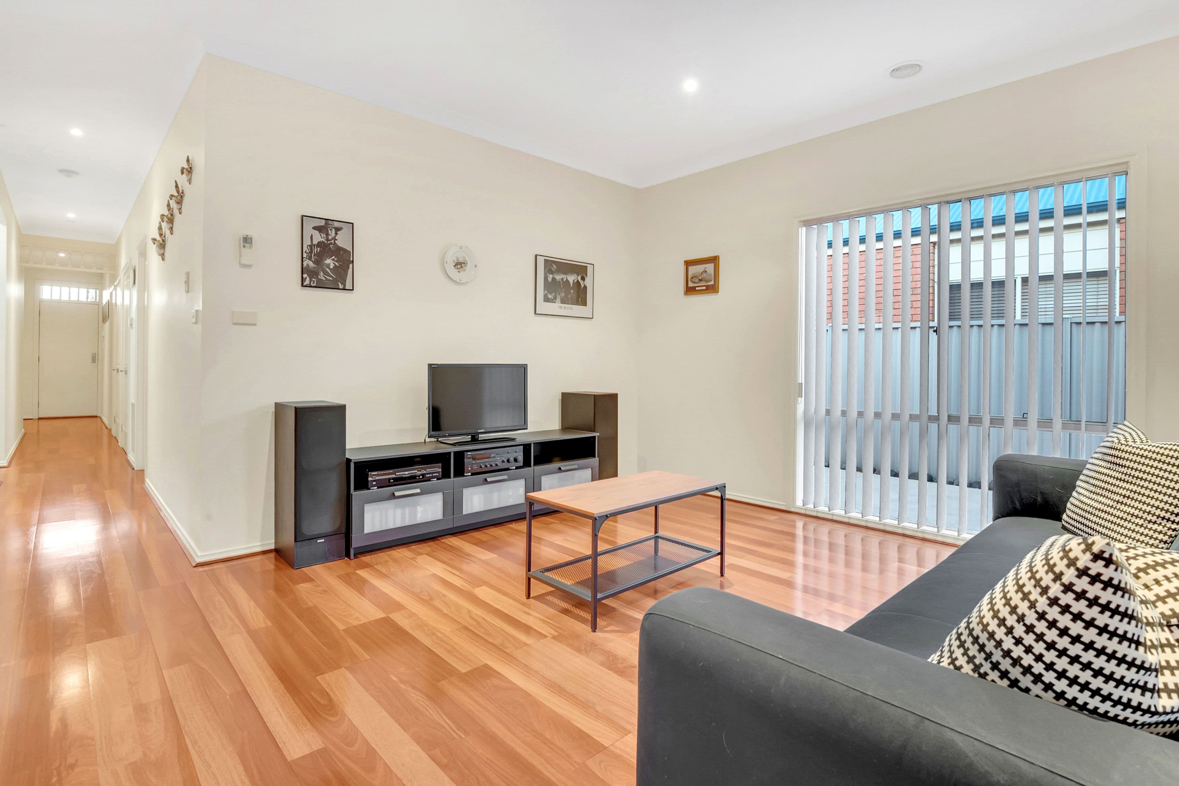 1 Yass Lane, Craigieburn VIC 3064, Craigieburn - Thumbnail 4