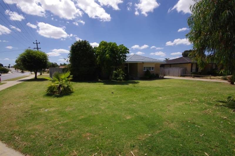 1 Meakers Way, GIRRAWHEEN WA 6064, Girrawheen - Image 1