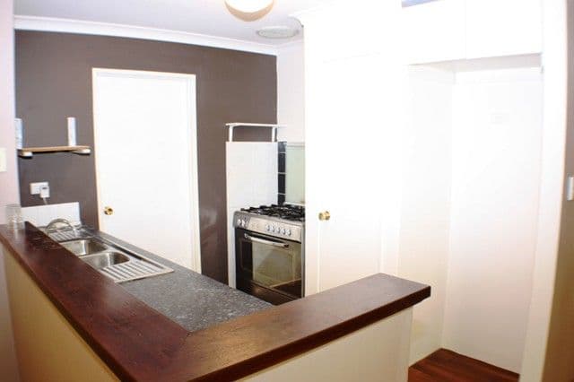 17 Brougham Crescent, ORELIA WA 6167, Orelia - Thumbnail 2