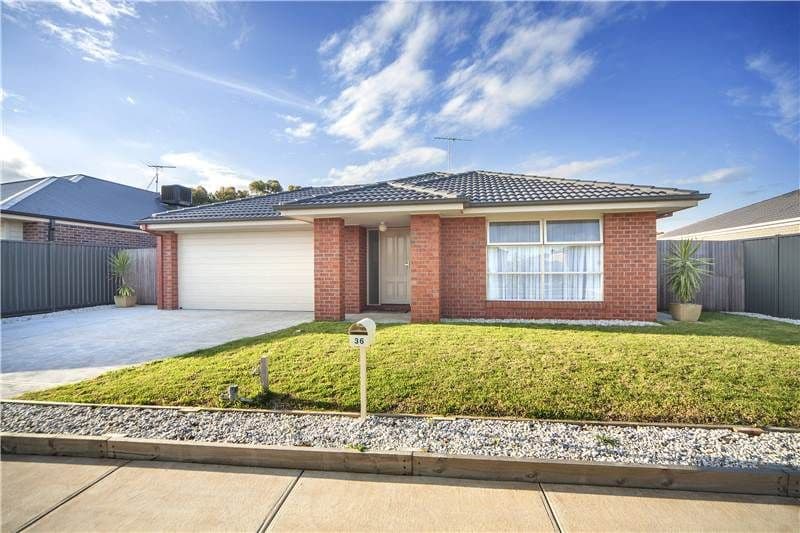 36 Grandlakes Way, LARA VIC 3212, Lara - Image 1