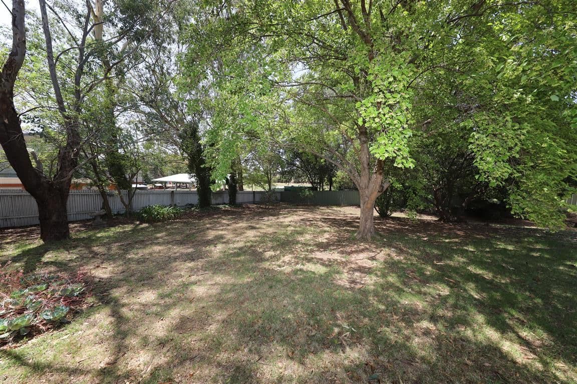 11 Kirra Street, Tumut NSW 2720, Tumut - Thumbnail 6