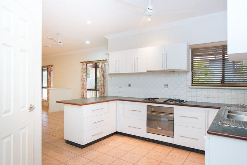 30 Lorikeet Drive, Djugun WA 6725, Djugun - Thumbnail 7