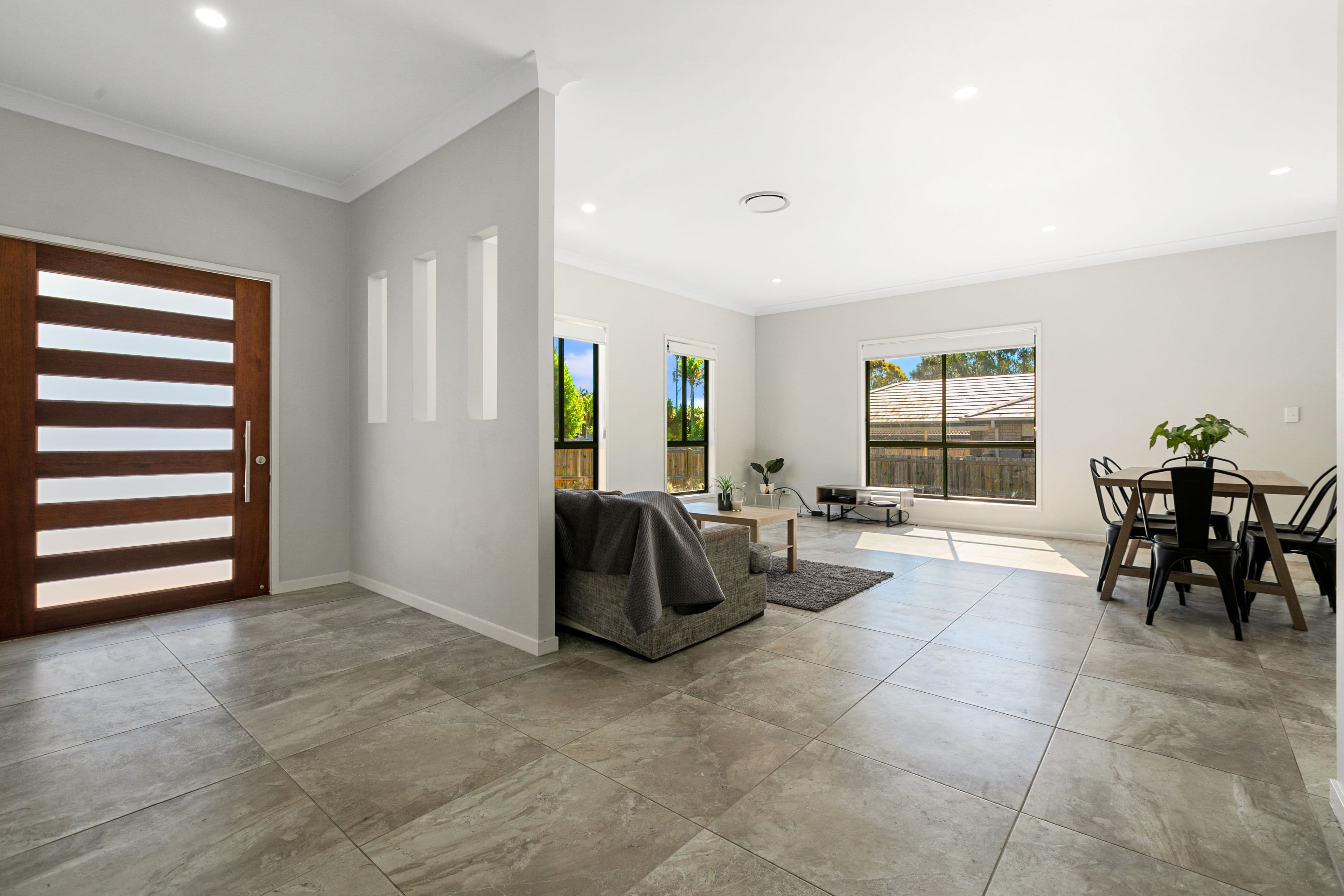 27A Verdun Street, Tingalpa QLD 4173, Tingalpa - Thumbnail 2
