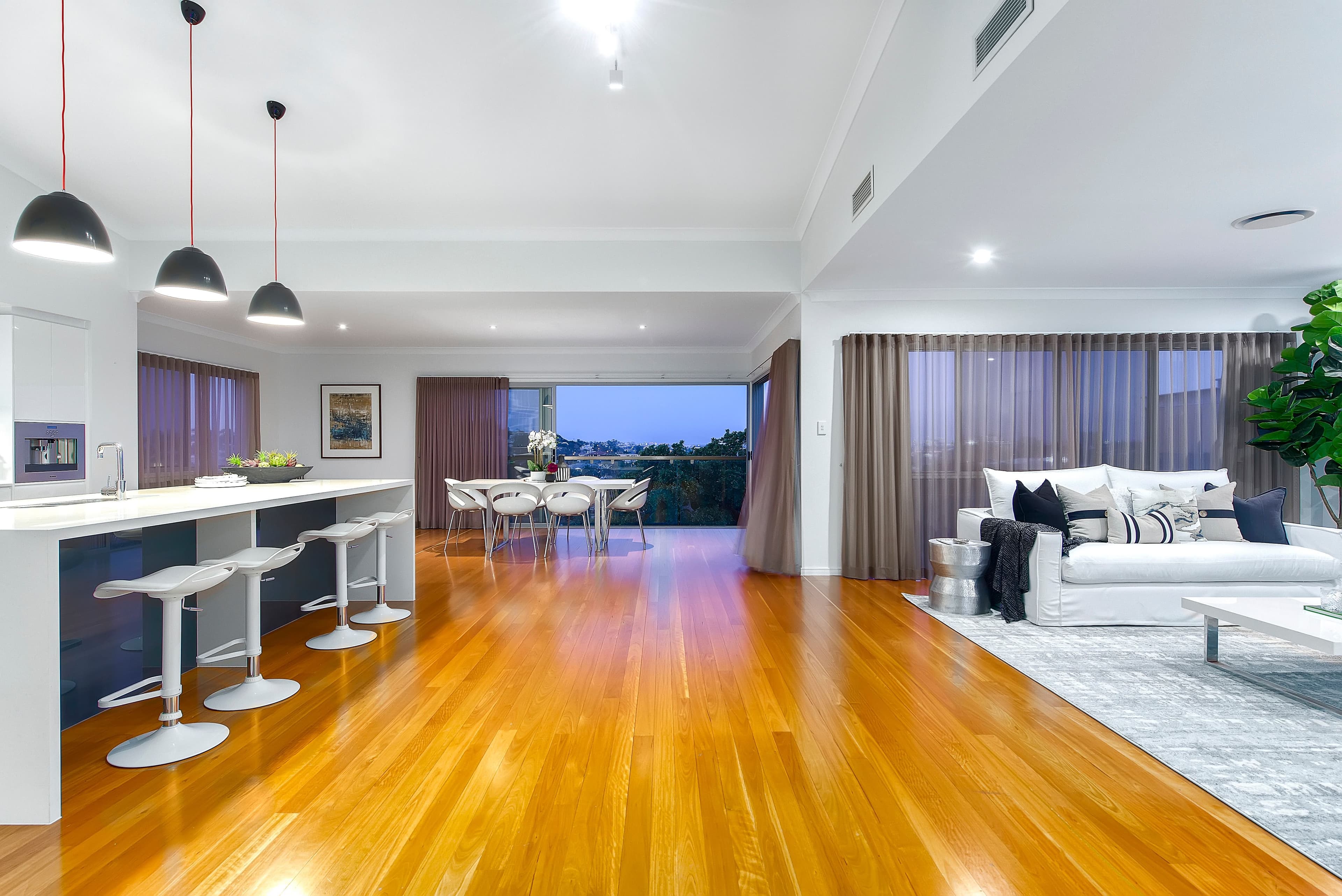 15 Bearsden Avenue, Newmarket QLD 4051, Newmarket - Thumbnail 3