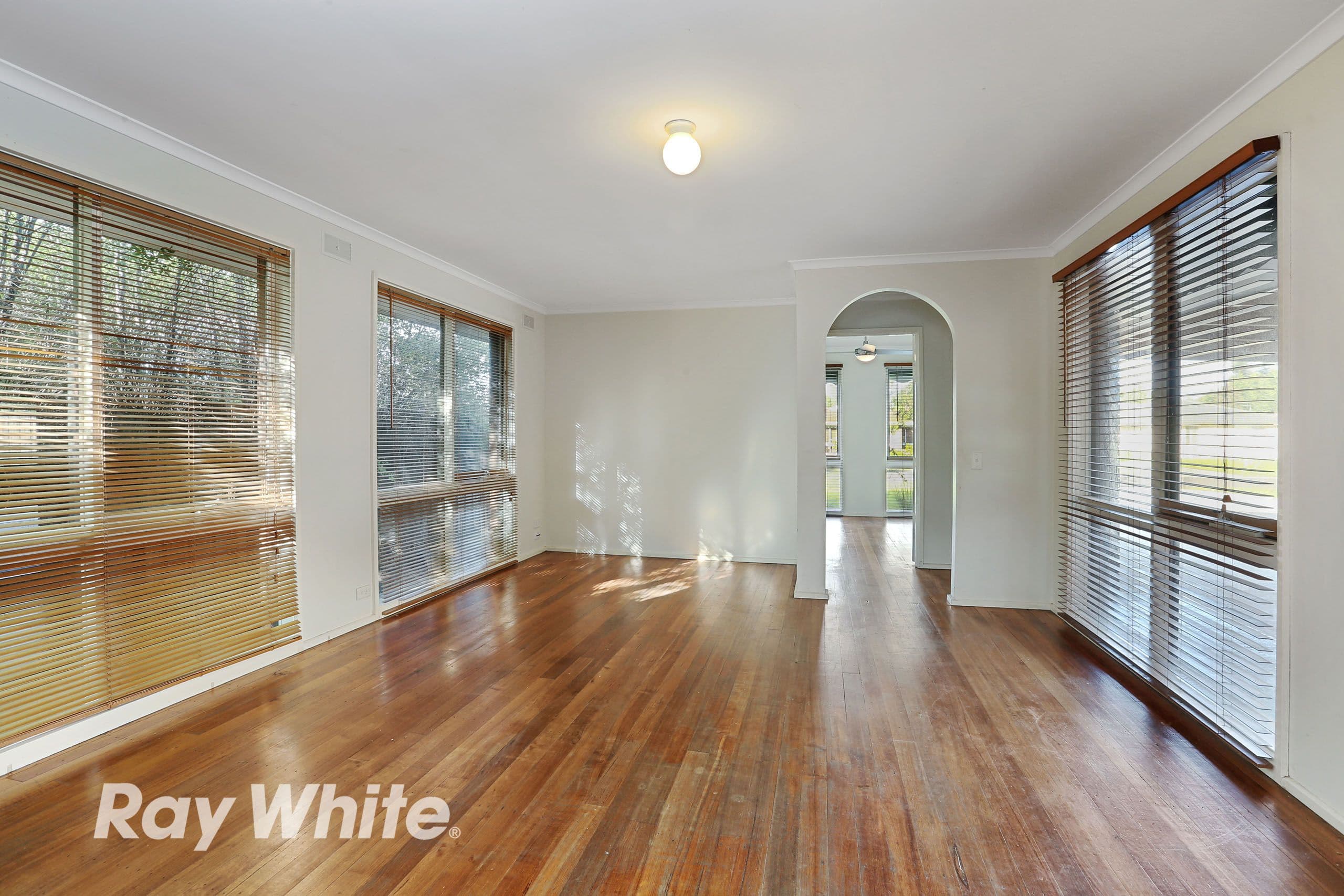 70 Smeaton Close, Lara VIC 3212, Lara - Thumbnail 2