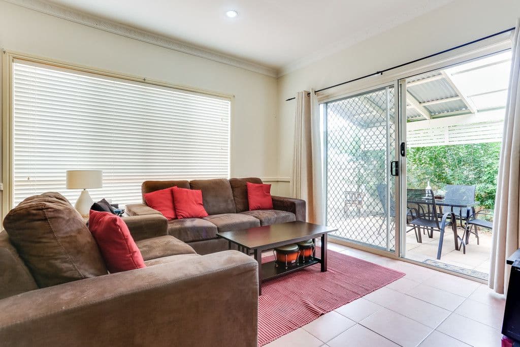 3 Prospect Crescent, Forest Lake QLD 4078, Forest Lake - Thumbnail 3