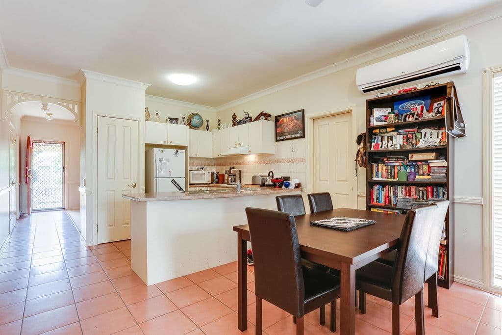 3 Prospect Crescent, Forest Lake QLD 4078, Forest Lake - Thumbnail 4