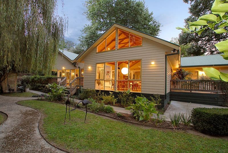 1 Railway Parade, MENZIES CREEK VIC 3159, Menzies Creek - Thumbnail 2