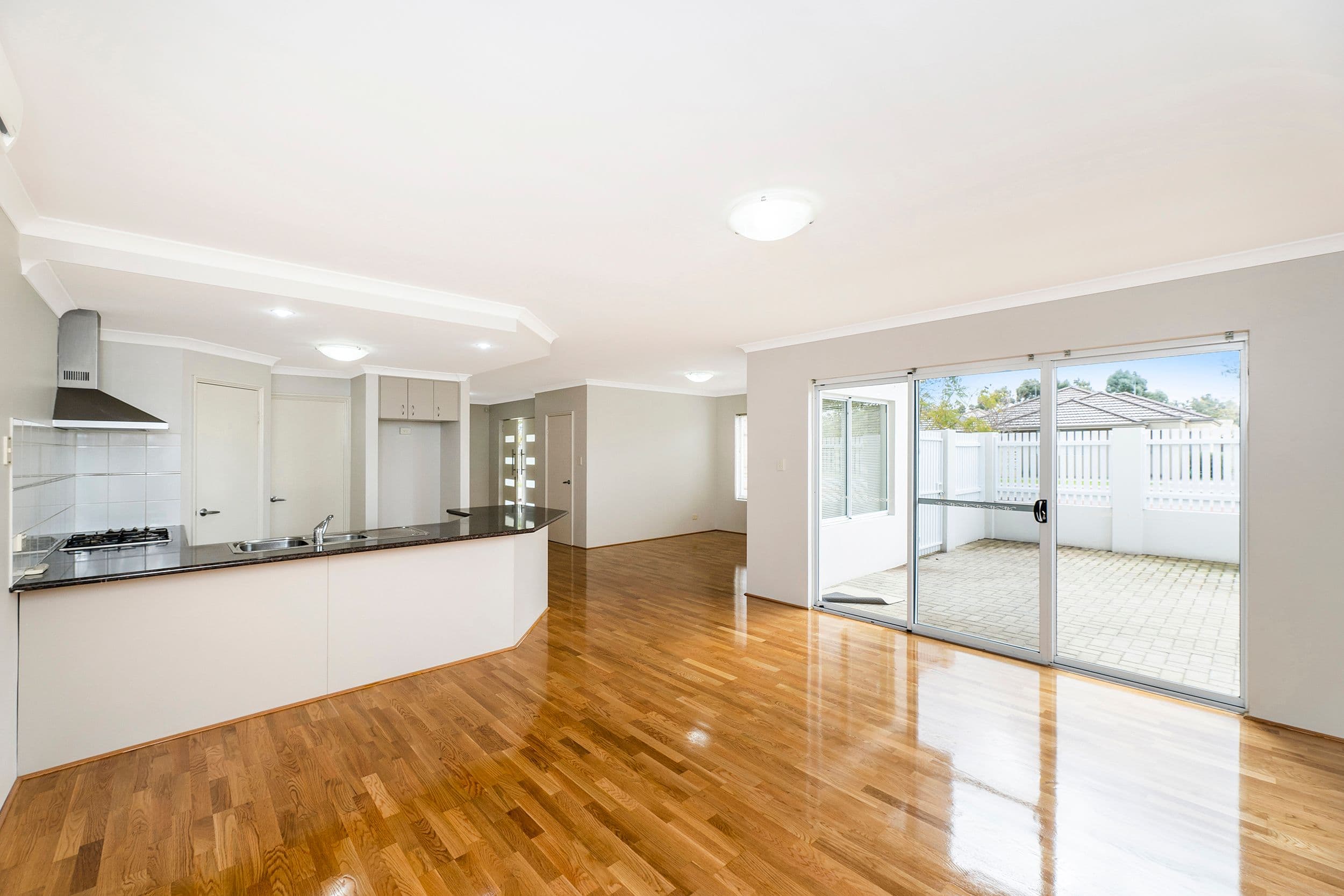 7 Twilight Mews, Aubin Grove WA 6164, Aubin Grove - Thumbnail 4