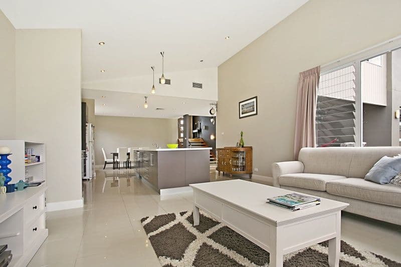 7 Tipperary Drive, ASHTONFIELD NSW 2323, Ashtonfield - Thumbnail 2