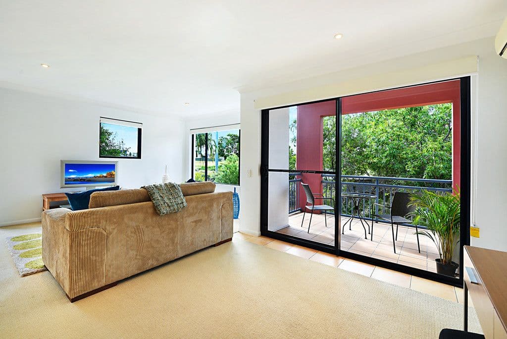 492 Christine Avenue, Robina QLD 4226, Robina - Thumbnail 6