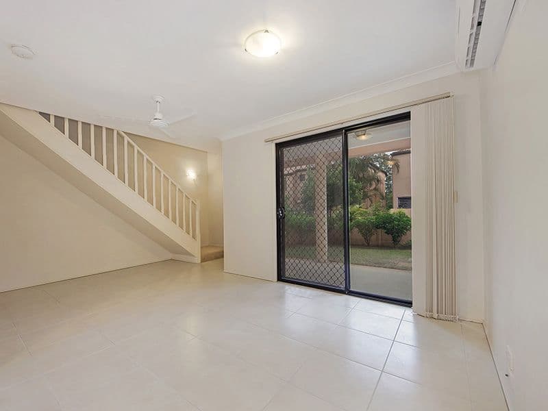 9-14 Gammon Drive, VARSITY LAKES QLD 4227, Varsity Lakes - Thumbnail 2