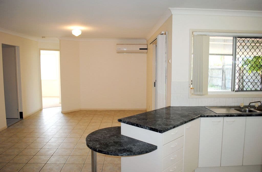 12 Macleay Crescent, TINGALPA QLD 4173, Tingalpa - Thumbnail 4