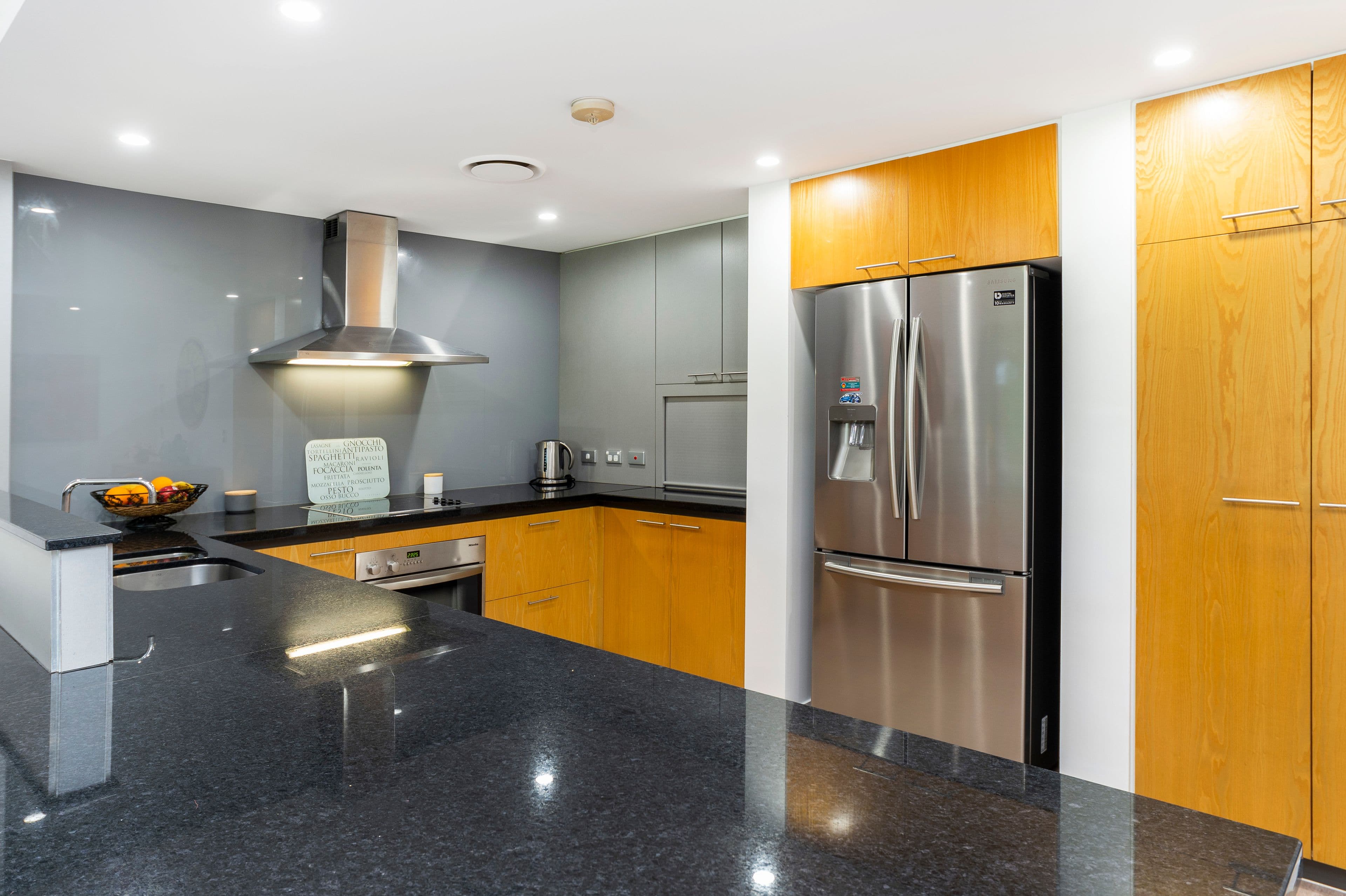 5222 Bay Hill Terrace, Sanctuary Cove QLD 4212, Sanctuary Cove - Thumbnail 2