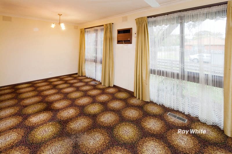37 Hadley Street, SEAFORD VIC 3198, Seaford - Thumbnail 6