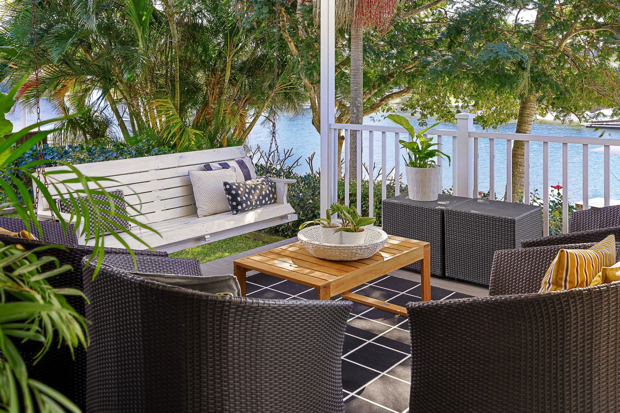 18 Weatherly Avenue, Mermaid Waters QLD 4218, Mermaid Waters - Thumbnail 8
