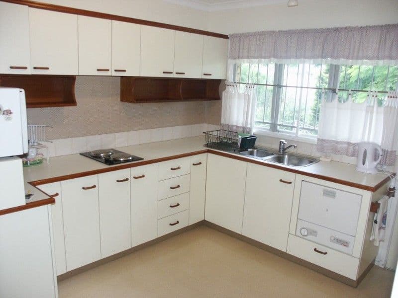 12 Caratel Street, STAFFORD HEIGHTS QLD 4053, Stafford Heights - Thumbnail 2