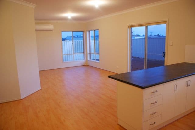 Lot 13 Mary Allan Court, MURRAY BRIDGE SA 5253, Murray Bridge - Thumbnail 4