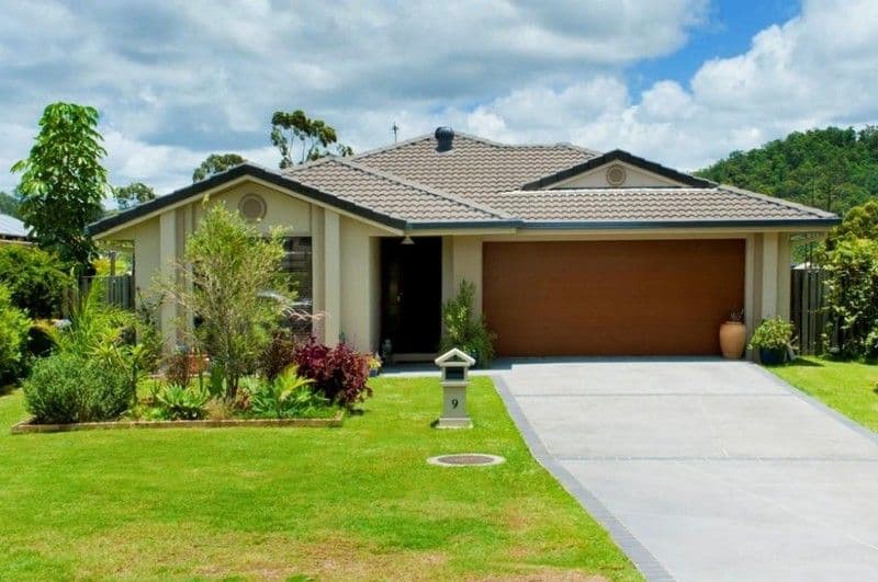 9 Govett Street, PACIFIC PINES QLD 4211, Pacific Pines - Thumbnail 2