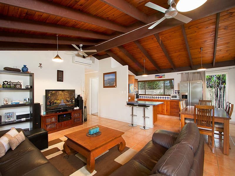 10 Dewar Drive, LOGANHOLME QLD 4129, Loganholme - Image 1