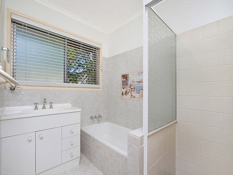 10 Dewar Drive, LOGANHOLME QLD 4129, Loganholme - Thumbnail 5