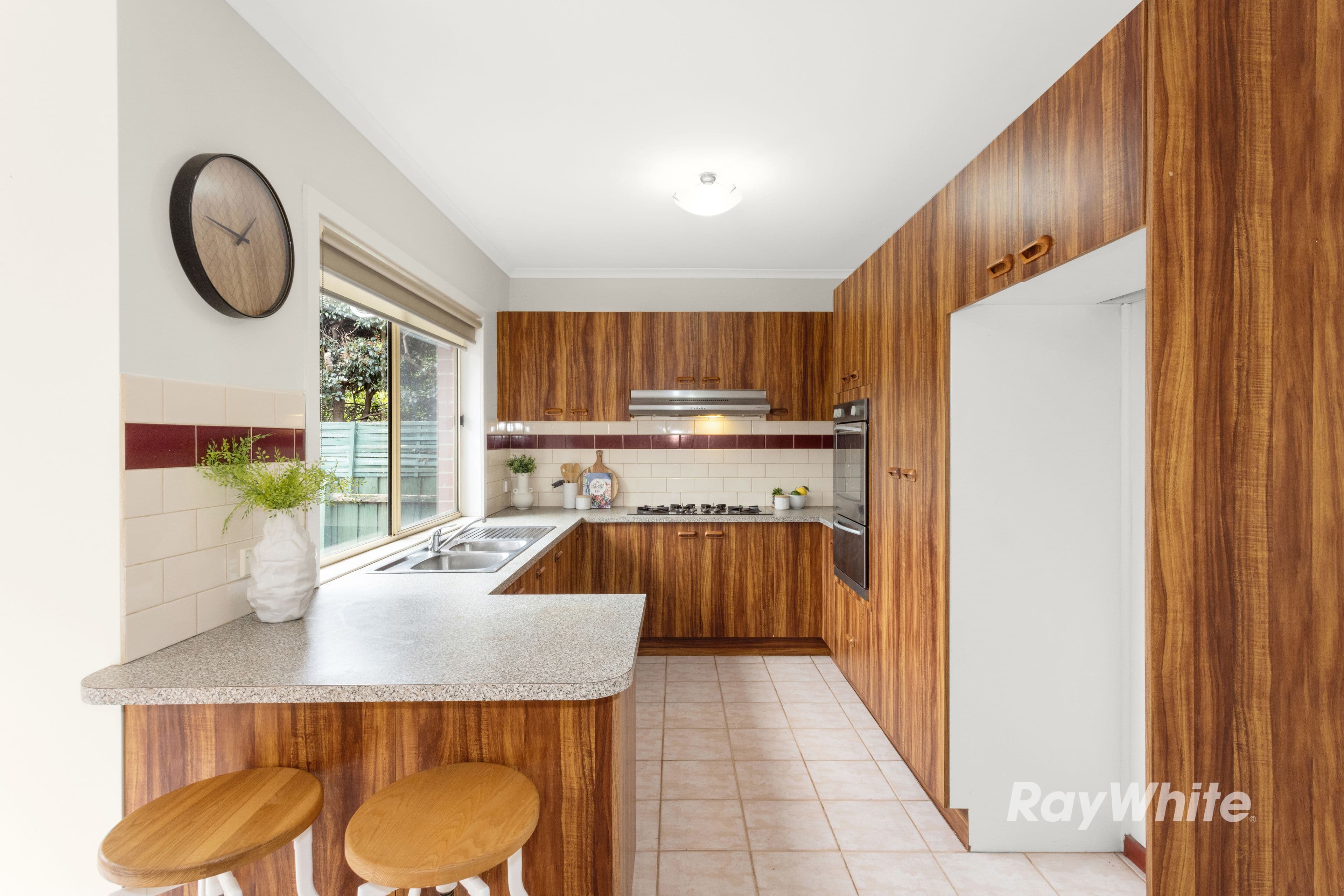 5 Richardson Street, Hughesdale VIC 3166, Hughesdale - Thumbnail 4