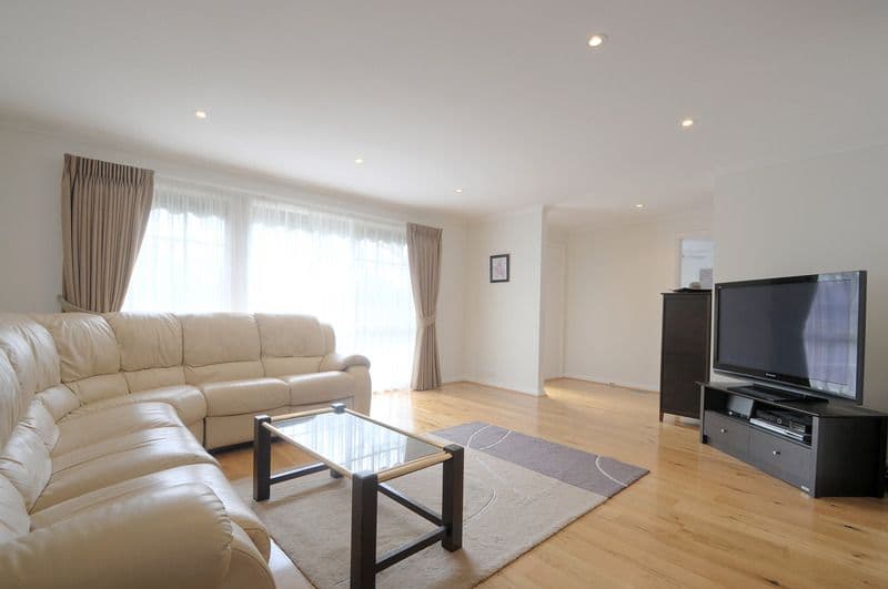 32  Albenca Street, MENTONE VIC 3194, Mentone - Thumbnail 3