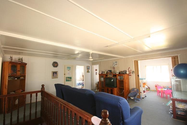 24 Coast Road, SARINA BEACH QLD 4737, Sarina Beach - Thumbnail 6