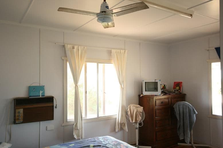 24 Coast Road, SARINA BEACH QLD 4737, Sarina Beach - Thumbnail 7