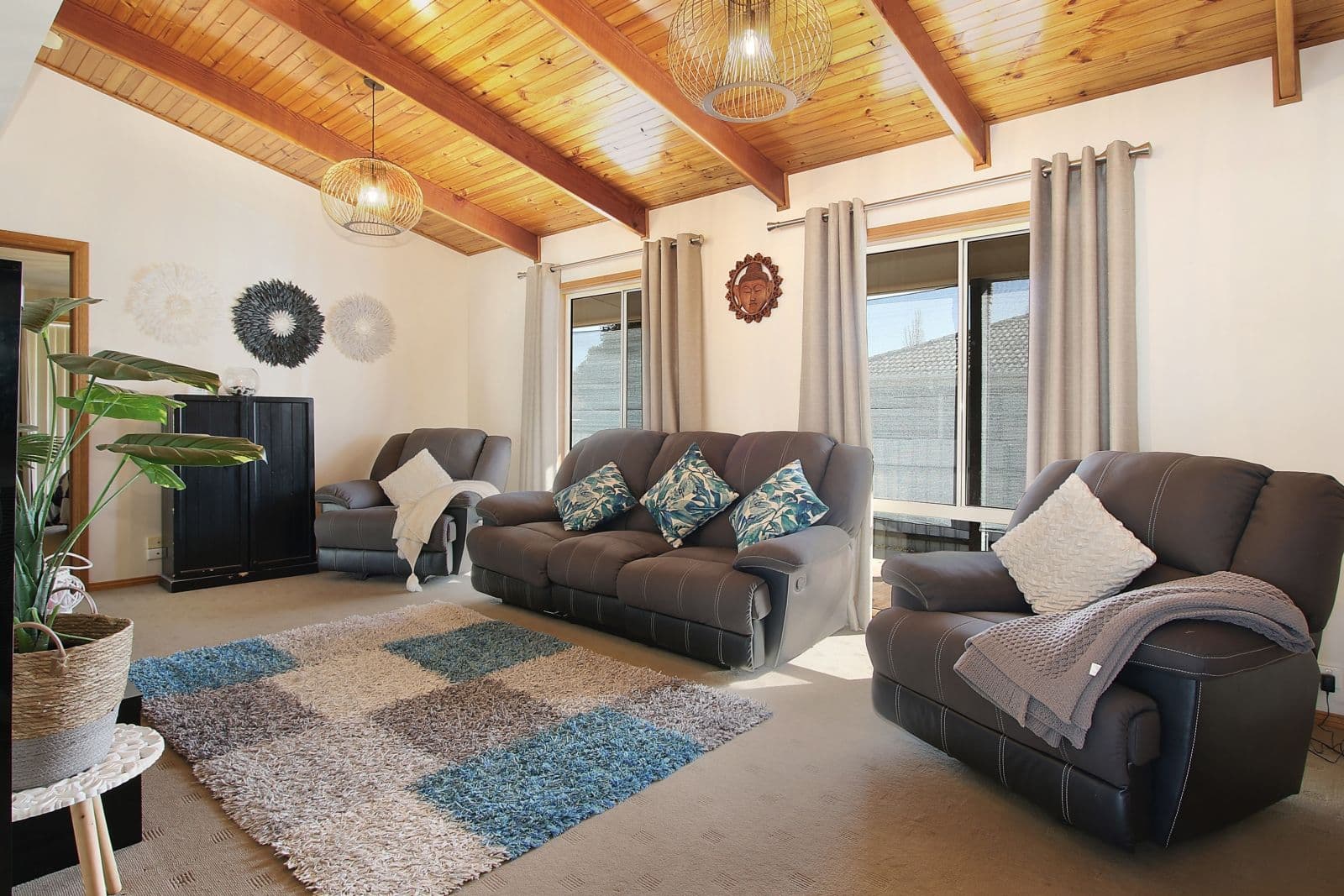 570 Mair Street, Lavington NSW 2641, Lavington - Thumbnail 2