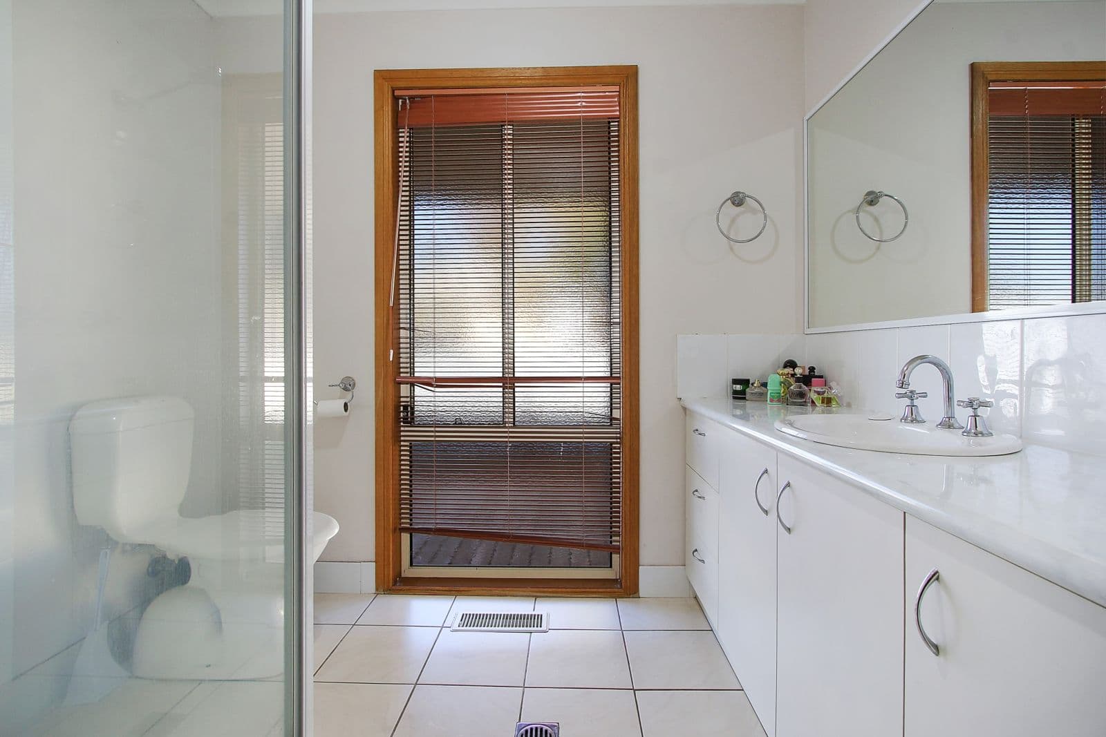 570 Mair Street, Lavington NSW 2641, Lavington - Thumbnail 4