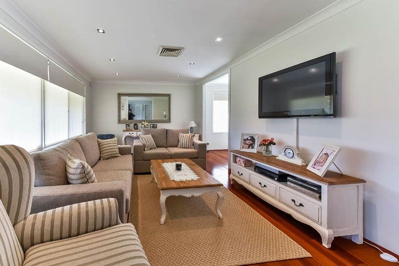 10 Simpson Place, Leumeah - Thumbnail 2