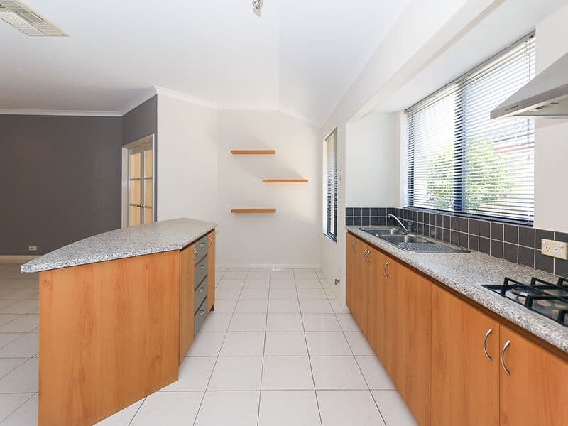 8 Bramdean Crescent, Canning Vale WA 6155, Canning Vale - Thumbnail 6