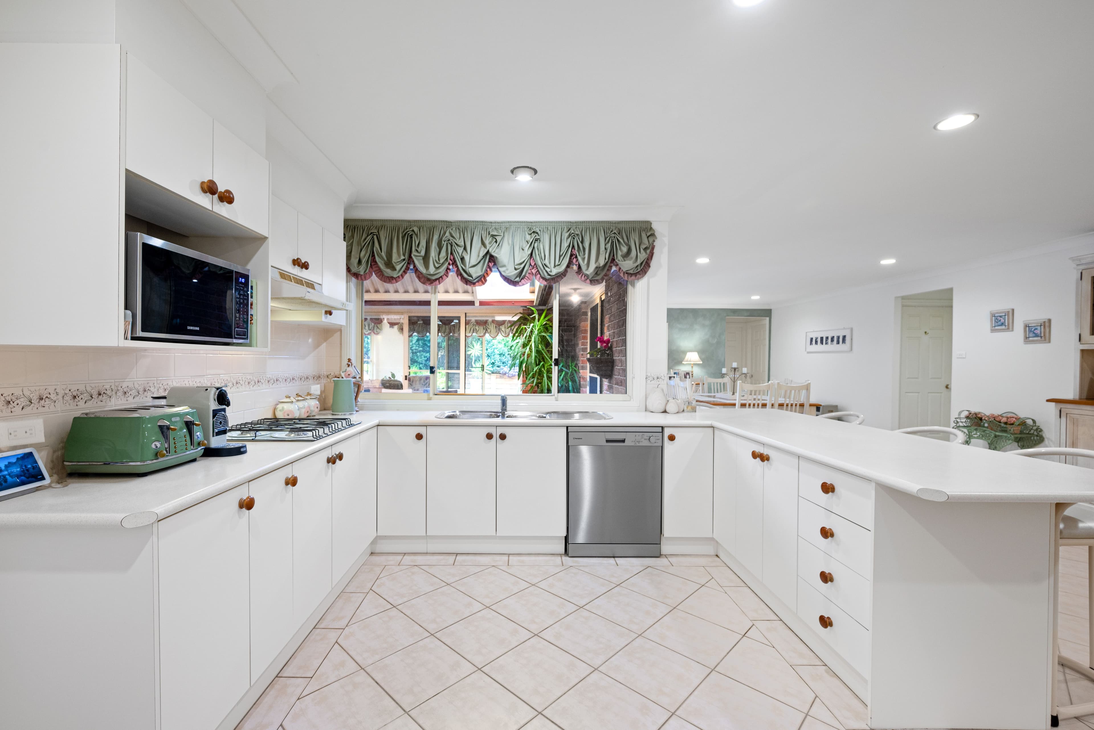 3 Perry Court, Harrington Park NSW 2567, Harrington Park - Thumbnail 6