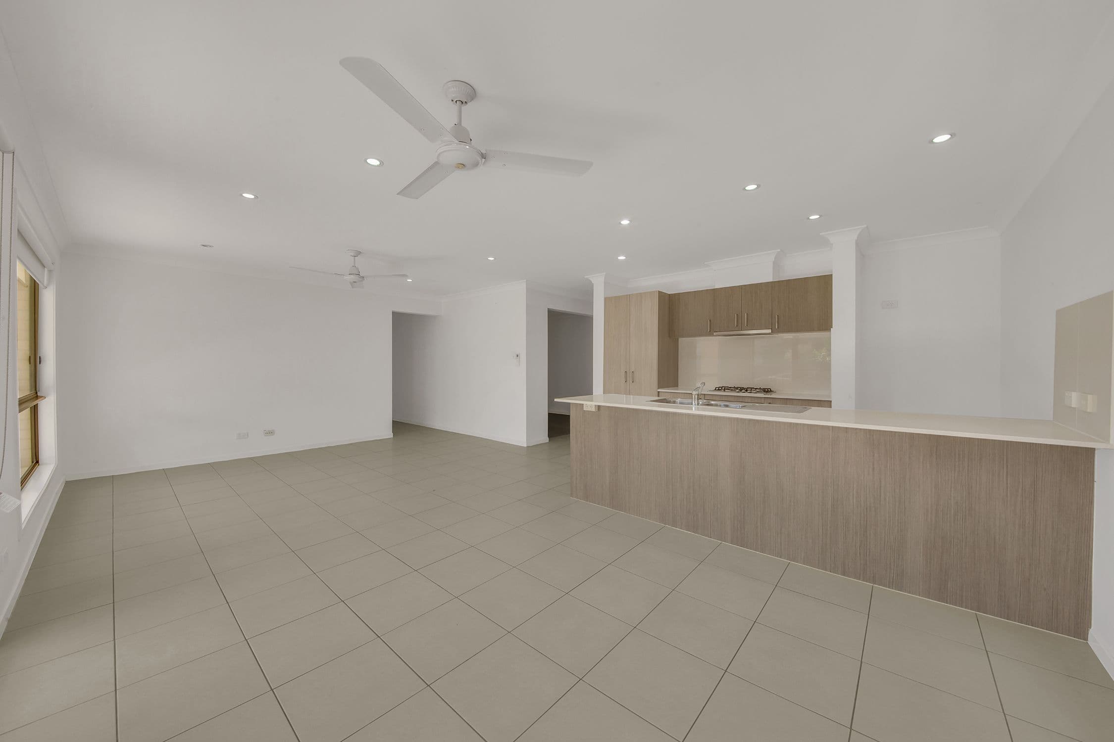 10 Kennedy Close, Glen Eden QLD 4680, Glen Eden - Thumbnail 3