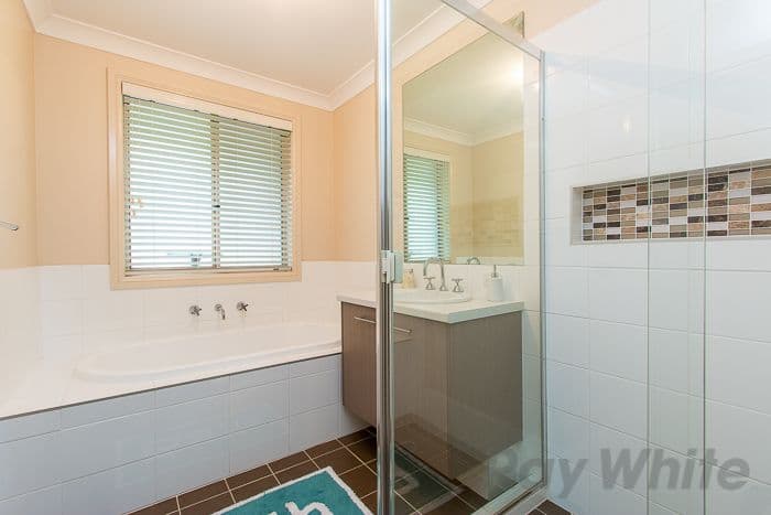 15 Graysynd Circuit, Cameron Park NSW 2285, Cameron Park - Thumbnail 3