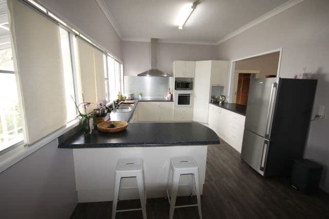 25 Patrick Street, Dalby QLD 4405, Dalby - Thumbnail 2