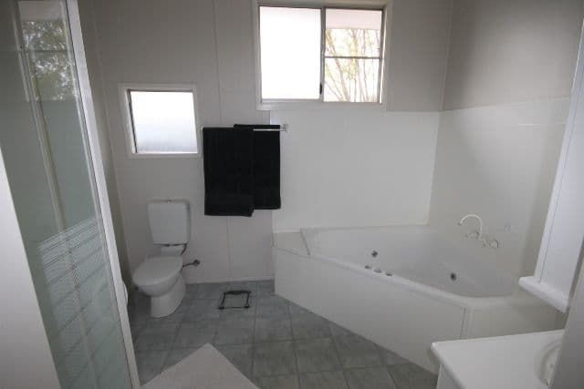 25 Patrick Street, Dalby QLD 4405, Dalby - Thumbnail 5
