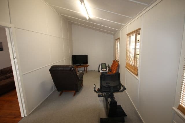 25 Patrick Street, Dalby QLD 4405, Dalby - Thumbnail 8