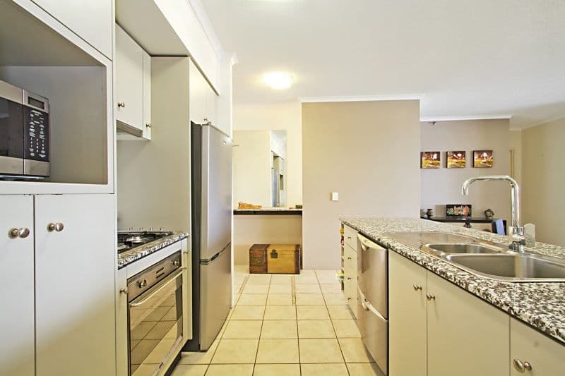  82 BOUNDARY Street, BRISBANE QLD 4000, Brisbane City - Thumbnail 4