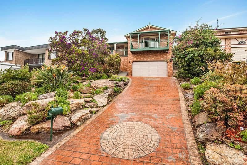 28 Scenic Crescent, Albion Park - Image 1