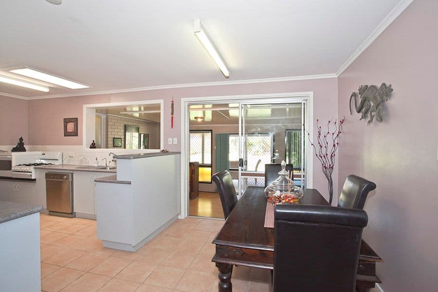37 Router Street, WILSONTON QLD 4350, Wilsonton - Thumbnail 4