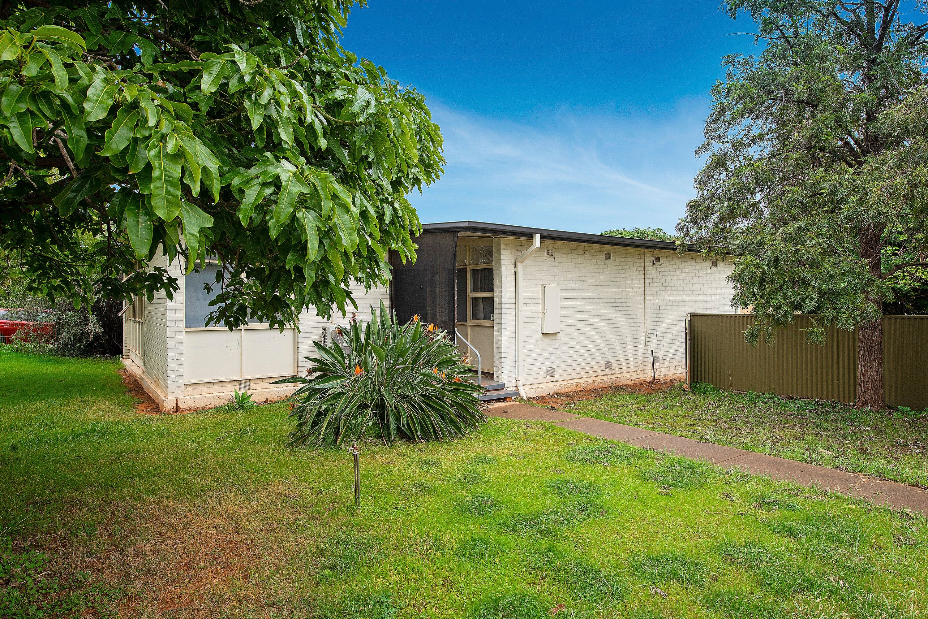 208 Woodford Road, Elizabeth North SA 5113, Elizabeth North - Thumbnail 3