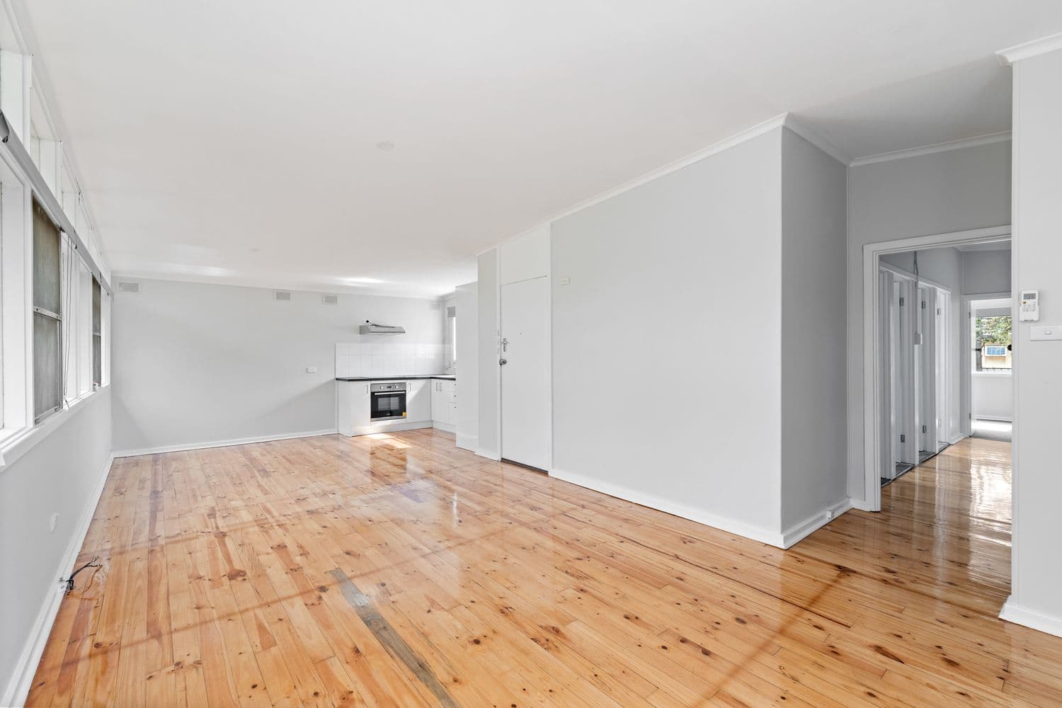 208 Woodford Road, Elizabeth North SA 5113, Elizabeth North - Thumbnail 4